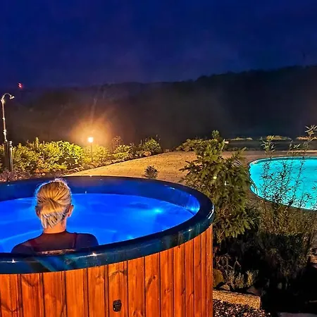 Piaskowy Kon - Mountain & Spa- Karkonosze * Mniszkow (Jelenia Gora)