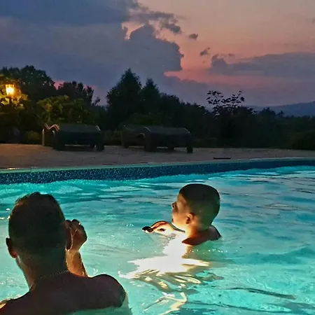 Karkonosze 8 Os Jacuzzi Sauna Basen Podgrzewany Piaskowy Kon Horská chata Mniszkow (Jelenia Gora)