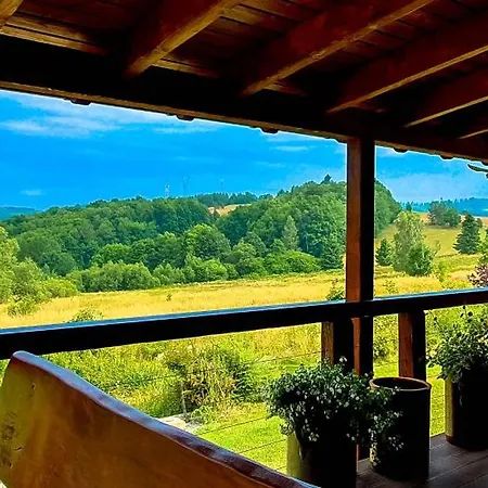 Шале Karkonosze 8 Os Jacuzzi Sauna Basen Podgrzewany Piaskowy Kon Mniszkow (Jelenia Gora)