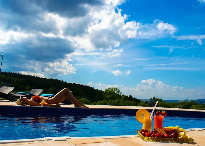 Karkonosze 8 Os Jacuzzi Sauna Basen Podgrzewany Piaskowy Kon *