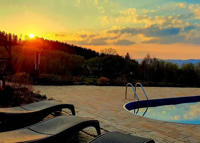 Alpehytte Karkonosze 8 Os Jacuzzi Sauna Basen Podgrzewany Piaskowy Kon Mniszkow (Jelenia Gora)